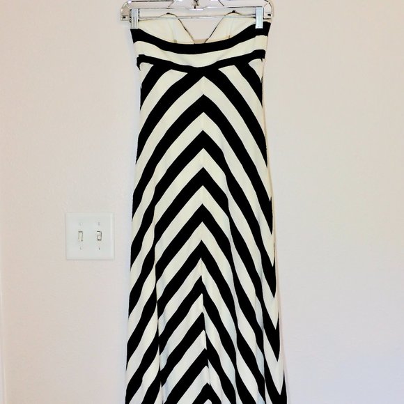 Betsey Johnson Vintage Maxi dress 🖤 - Picture 4 of 11